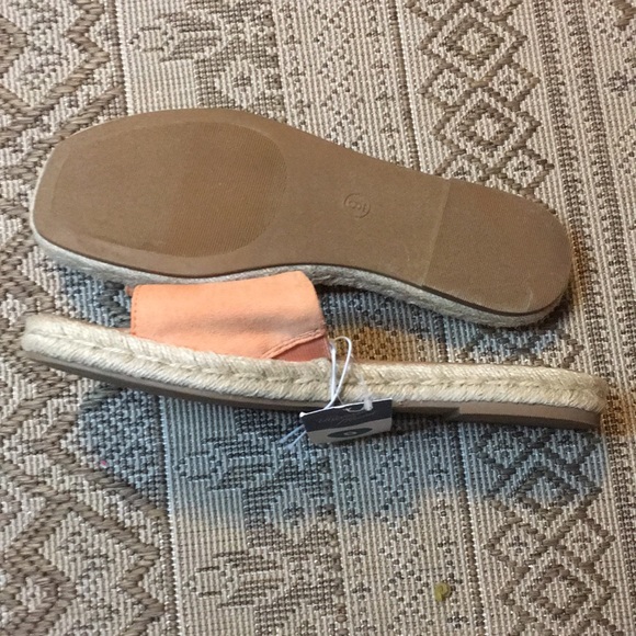 New Universal Thread Espadrille Flat Sandals 9 - Picture 5 of 8
